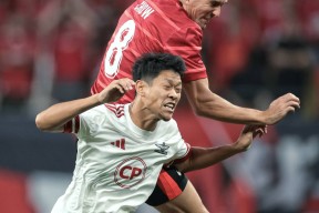 里程碑夜！成都蓉城官宣签约，欧冠今晚刷纪录，赛场秩序良好，更衣室氛围转暖的简单介绍-九游体育下载